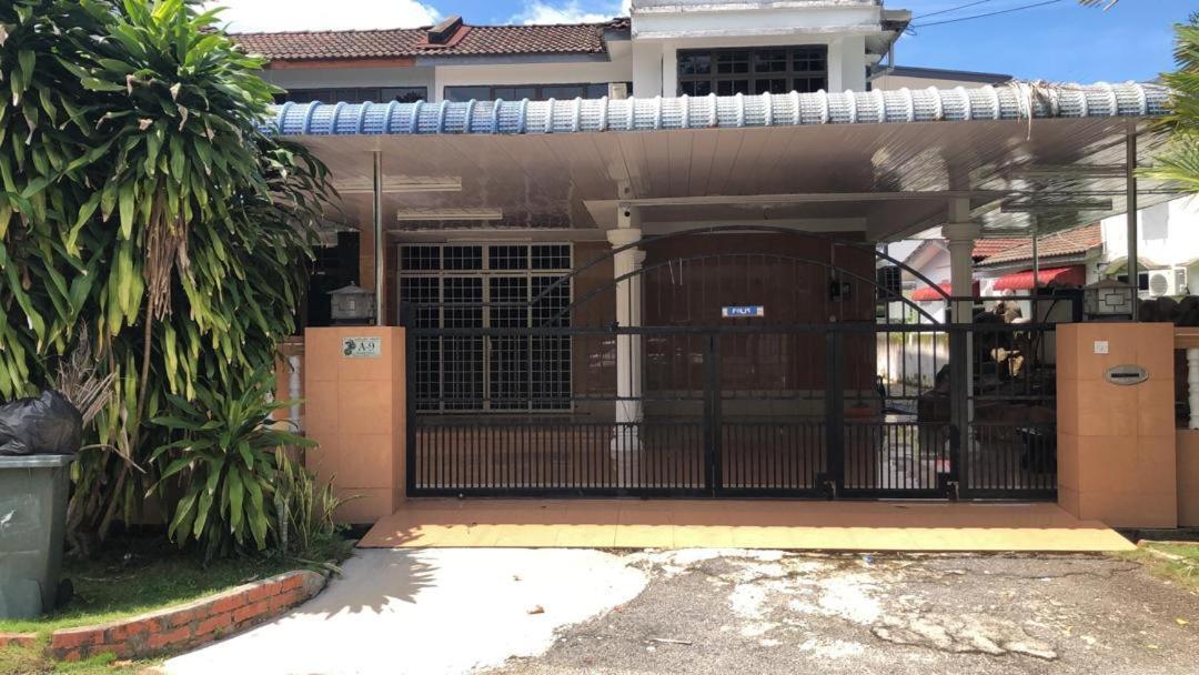 Naurah Homestay Sungai Petani Zewnętrze zdjęcie